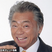 お嬢様、それとも才色兼備？ 娘に行かせたい大学ランキング！ 3位・慶應、2位青学、1位は…