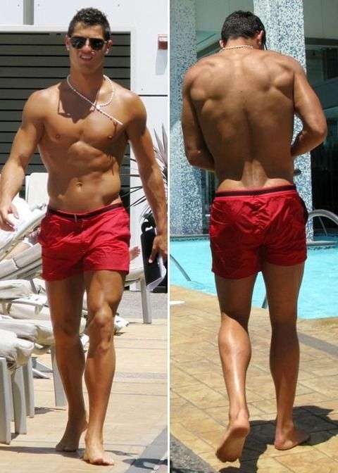 男性の筋肉画像