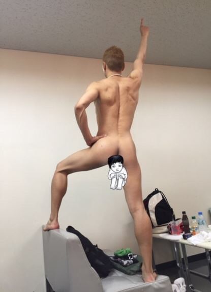 男性の筋肉画像