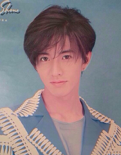 木村拓哉「俺じゃダメか?」、福士蒼汰を“あすなろ抱き” ハニカミ顔がネットで話題に