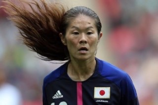 この顔は好き？嫌い？プラス・マイナスで選択