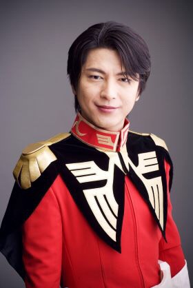 コスプレが似合う芸能人は、誰ですか？