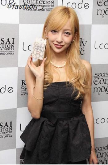 芸能人の金髪、銀髪画像を貼るトピ