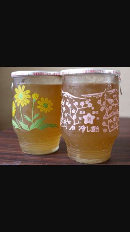 この時期のおいしい冷たい自家製飲料。