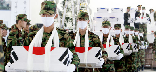 安保法案、衆院特別委で可決