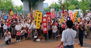 安保法案、衆院特別委で可決