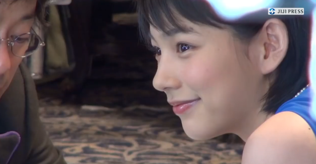 能年玲奈が“生きかた”に悩む「教えてください。私、どうすれば？」。