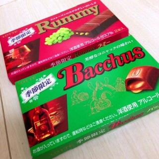 スーパーやコンビニで買える美味しいチョコ！