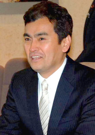 眉毛濃い、太い人!