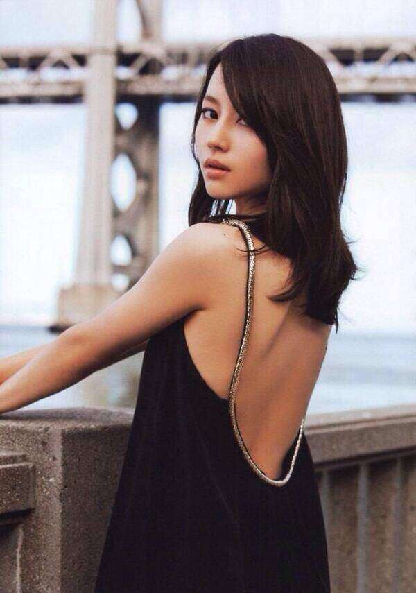 堀北真希、電撃結婚の背景に交際男性との別れあり