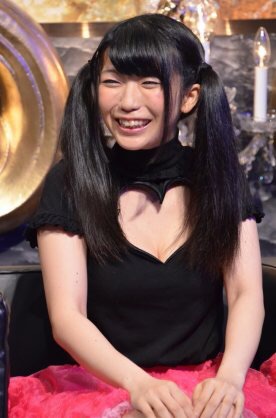 巨乳だけど巨乳に見えない方〜！