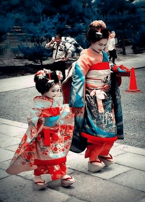 舞妓さん体験したいですか？