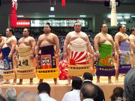今話題の「バンダナスカート」ってどこが魅力なの? 男性たちにも大人気のオシャレなスカートなんだって!