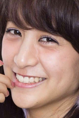 美人の芸能人のメイクがよくわかる画像を下さい