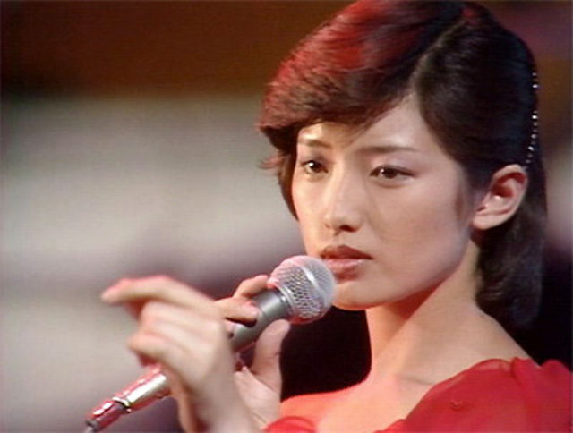 芸能界を引退・活動休止した芸能人にメッセージを送るトピ