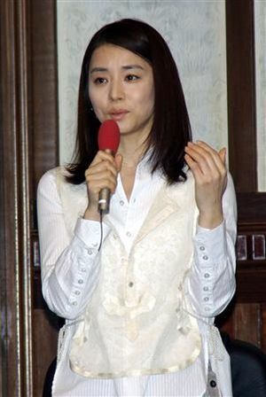 吉瀬美智子がイメチェンで美しさ倍増!大人の色気にファン歓喜