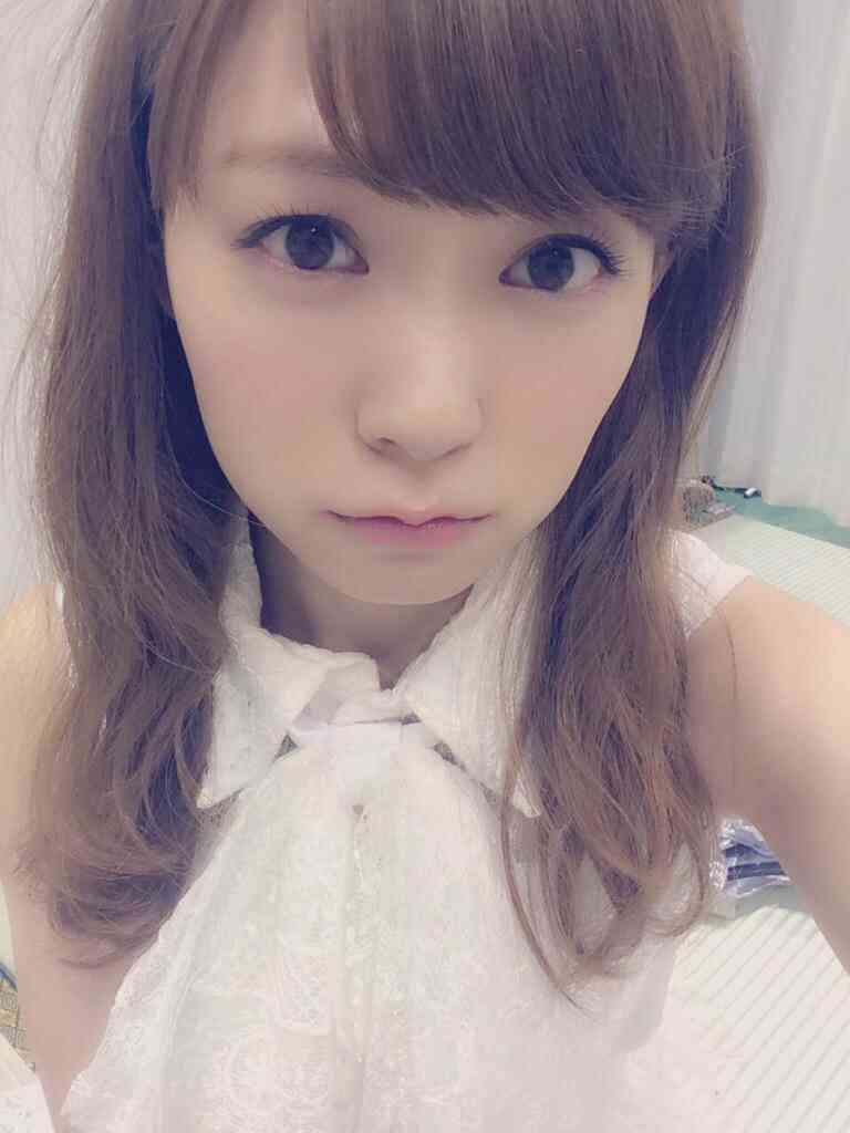 NMB48渡辺美優紀が握手会一部中止…観客もめて「怖い」