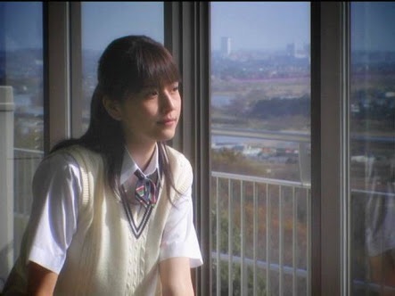 夏の制服姿の芸能人画像を貼っていこう!!