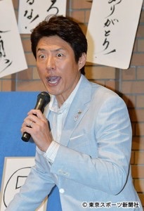 コテハンを有名人にして、ブレないコメントをするトピ