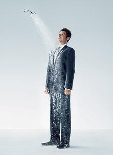 コテハンを有名人にして、ブレないコメントをするトピ