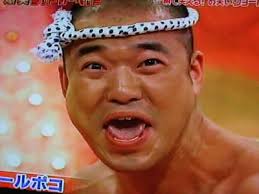 コテハンを有名人にして、ブレないコメントをするトピ