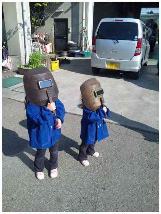 子供の微笑ましい画像