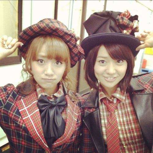 AKB48柏木由紀が高橋みなみの露出度高すぎな「セレブすぎる私服姿」を投稿して話題に