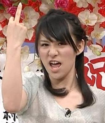 NHK朝ドラ『まれ』バトンリレーを取りこぼし、ヒロイン役・土屋太鳳がストレスで“激太り”!?