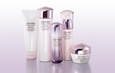 基礎化粧品なに使っていますか?