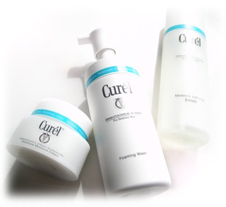 基礎化粧品なに使っていますか?