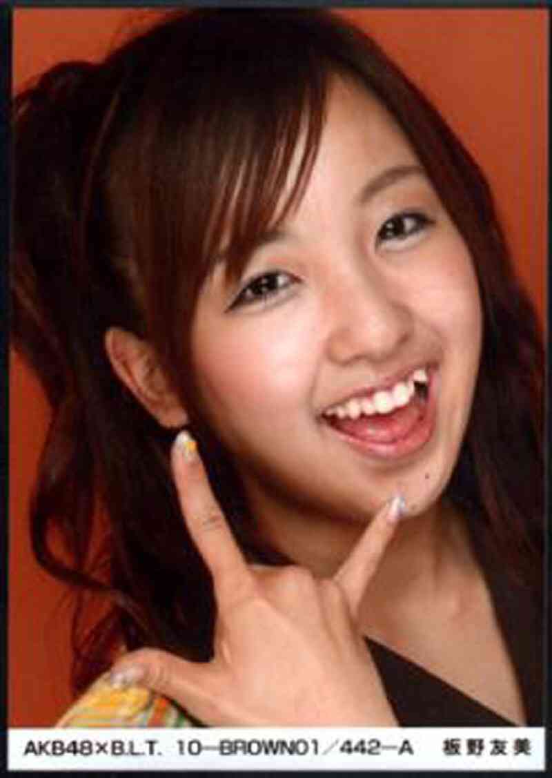 板野友美、デビュー10周年で「殻破れた」　神コレで秋の装い