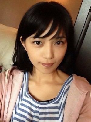 川口春奈、オトナな水着姿「どーんと大きく」