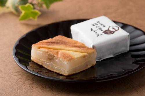 もらってうれしい「ご当地銘菓」ランキング、「白い恋人」や「赤福」を抑えて1位に輝いたのは...
