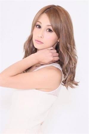 ダレノガレ明美が悩殺ボディの下着姿「撮影のために体もすごく絞りました！」。