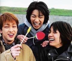 芸能人の昔の写真を見て、誰かわかったら＋を押すトピ