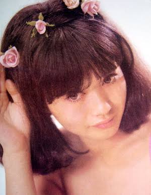 芸能人の昔の写真を見て、誰かわかったら＋を押すトピ