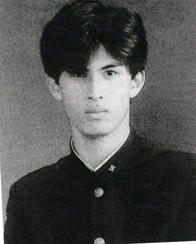 芸能人の昔の写真を見て、誰かわかったら＋を押すトピ