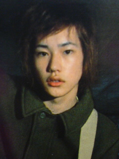 芸能人の昔の写真を見て、誰かわかったら＋を押すトピ