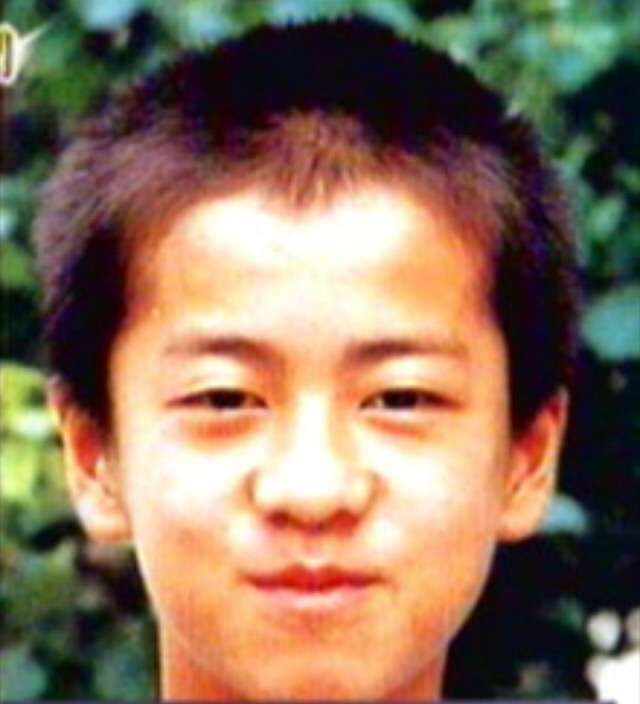 芸能人の昔の写真を見て、誰かわかったら＋を押すトピ