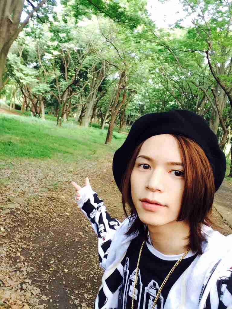 声優界で格好良いと思うのは？