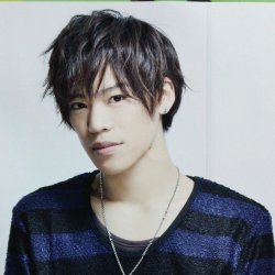 声優界で格好良いと思うのは？