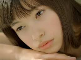アンニュイな表情・雰囲気の男女の画像ください!