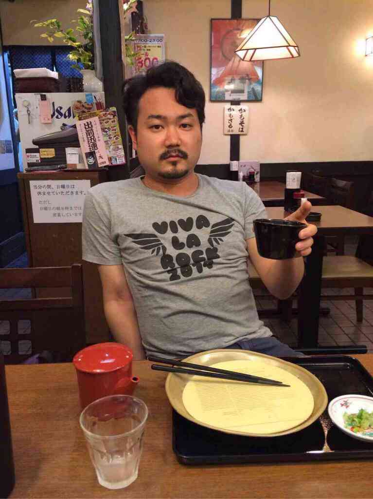 アジア系のかっこいい男性で癒されるトピ