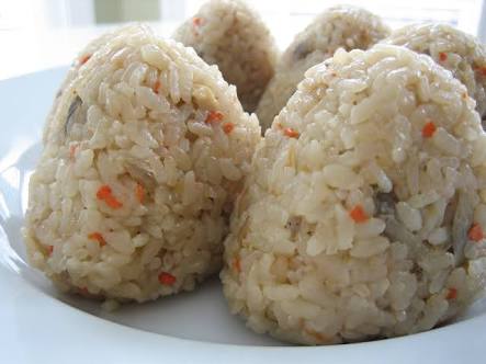 ご当地B級グルメー（有名じゃないけど地元民じゃ当たり前の食べ物）