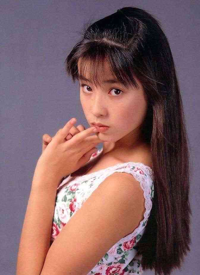 現在40歳以上の女優さんの、一番綺麗だった頃の写真