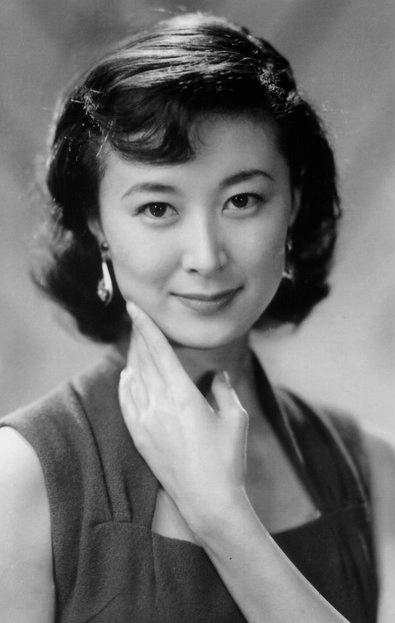現在40歳以上の女優さんの、一番綺麗だった頃の写真