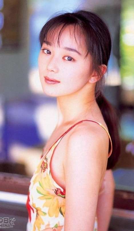 現在40歳以上の女優さんの、一番綺麗だった頃の写真
