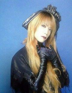 ヴィジュアル系バンド好きな方!!