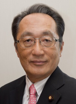 【安保採決】自民大沼瑞穂議員が民主津田弥太郎議員に引き倒されてるシーンが酷い(動画有)