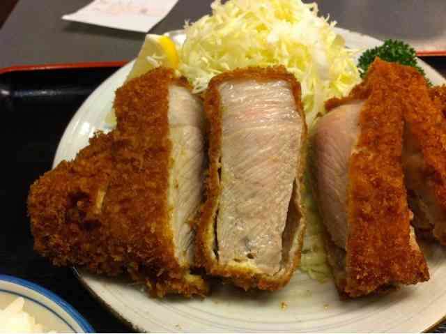 データフォルダにあるお気に入りの食べ物の写真はありますか?